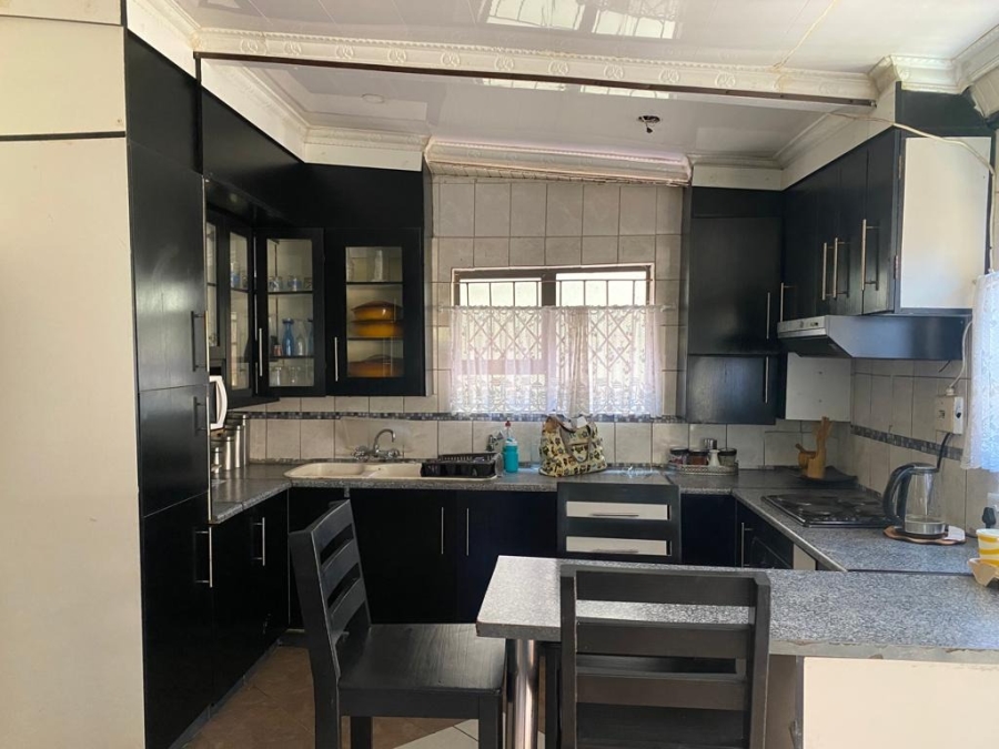 4 Bedroom Property for Sale in Rustenburg North North West